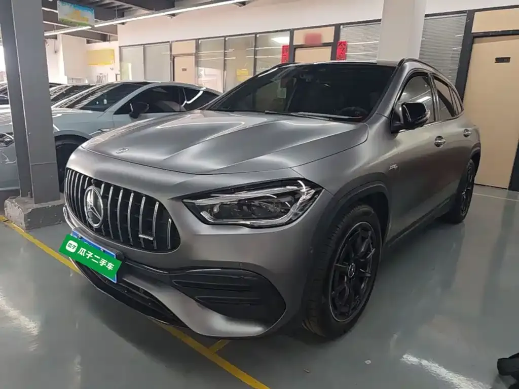 Mercedes-Benz GLA AMG