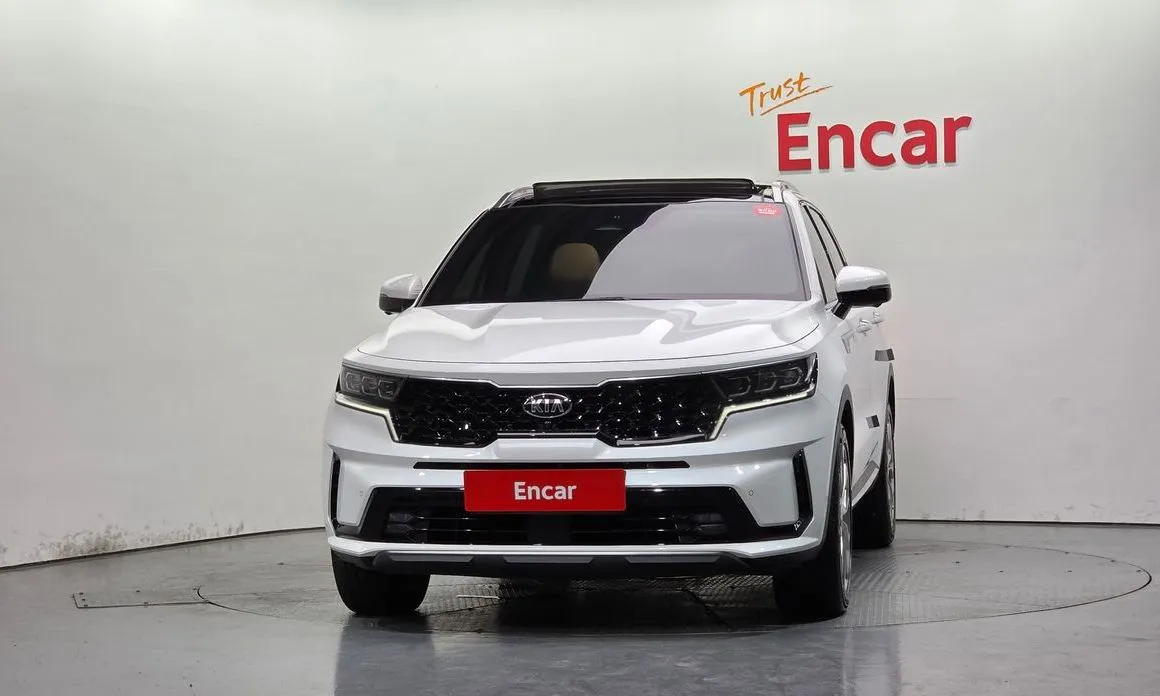 Kia Sorento — фото 6
