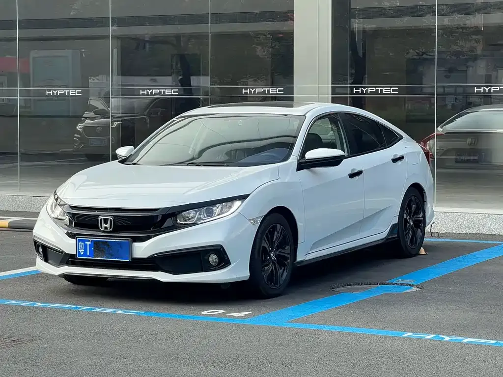 Honda Civic — фото 1