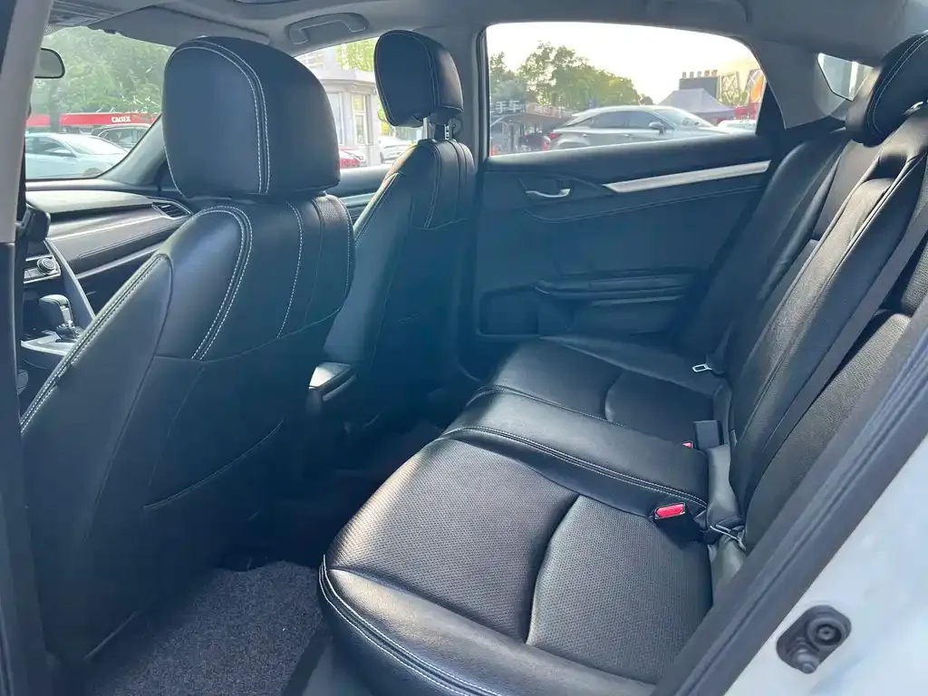 Honda Civic — фото 3