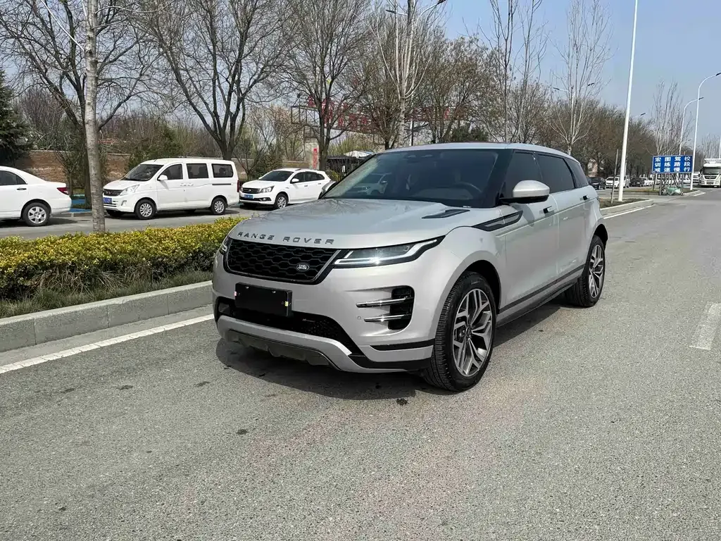 Land Rover Evoque — фото 1