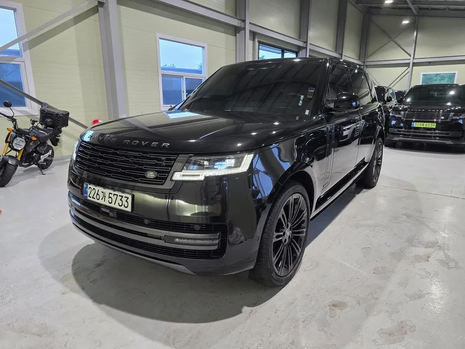Land Rover Range Rover — фото 1