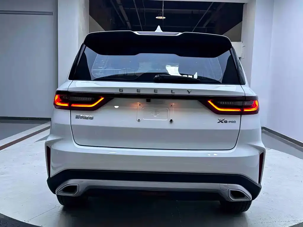 Geely Vision X6 — фото 5