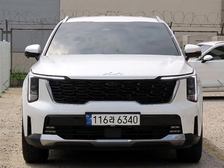 Kia Sorento — фото 1