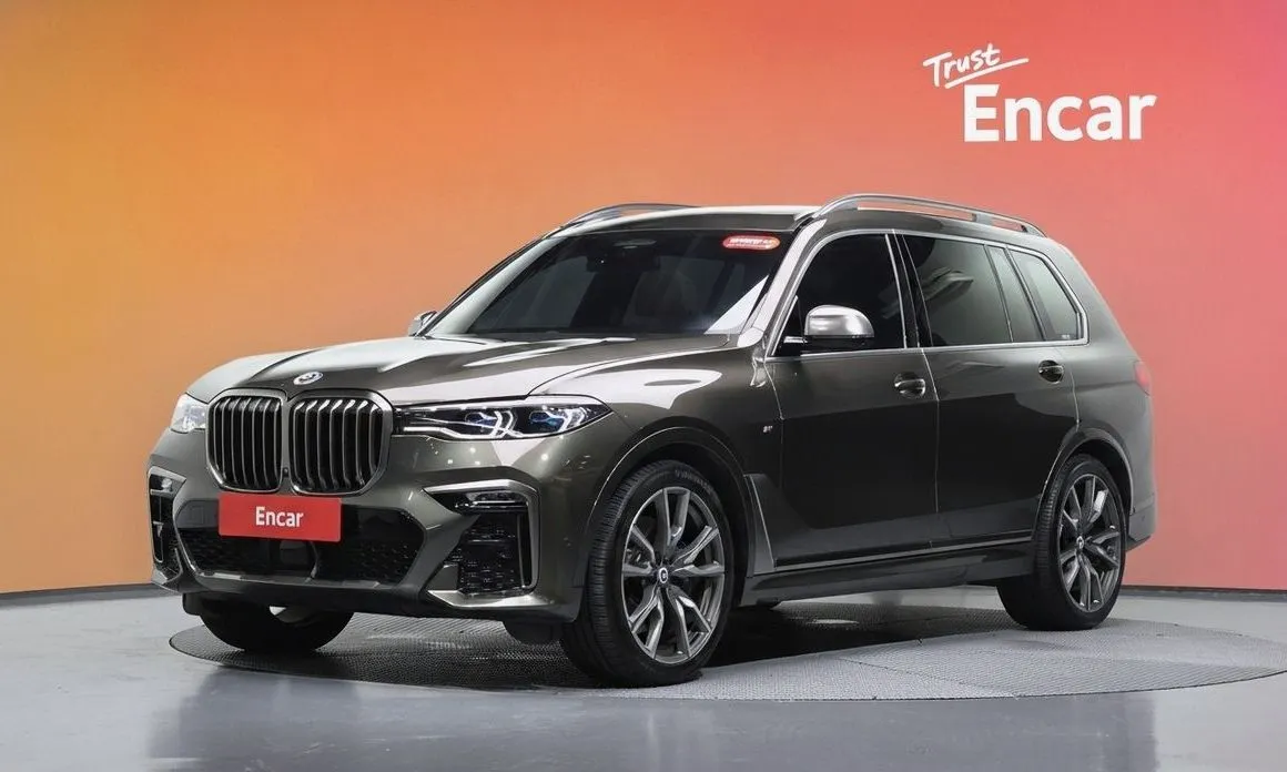 BMW X7 — фото 1