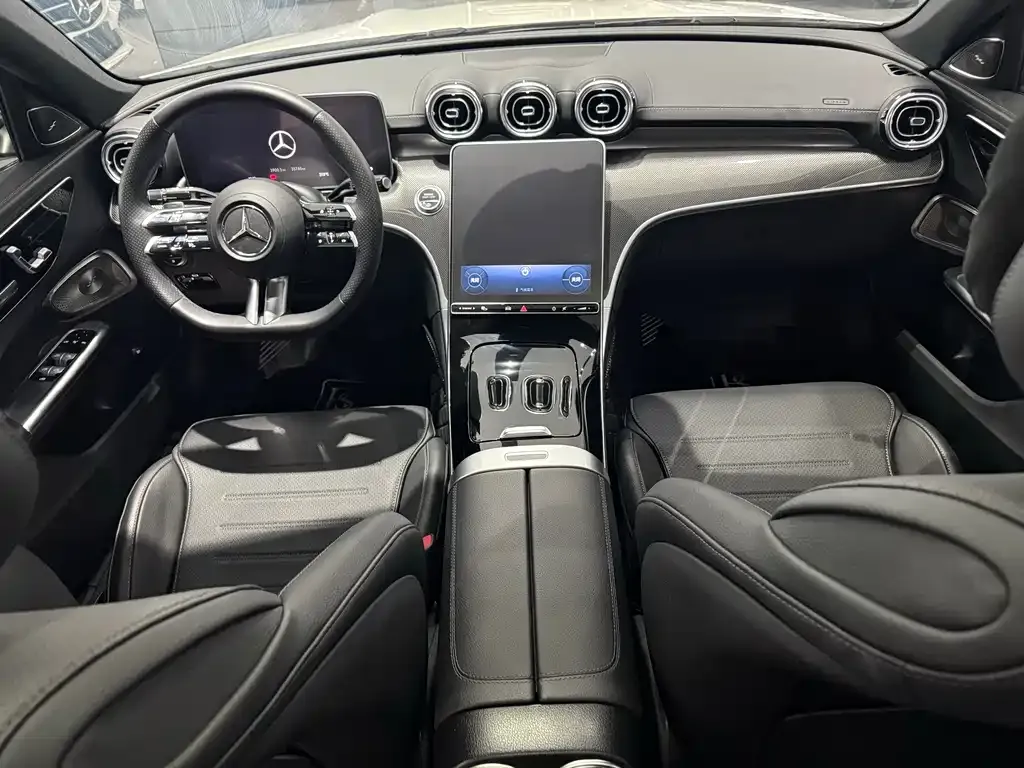 Mercedes-Benz C-Class — фото 10