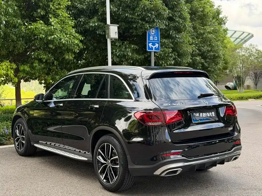 Mercedes-Benz GLC — фото 4