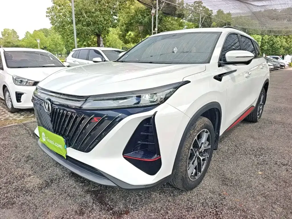 Changan CS75PLUS — фото 1