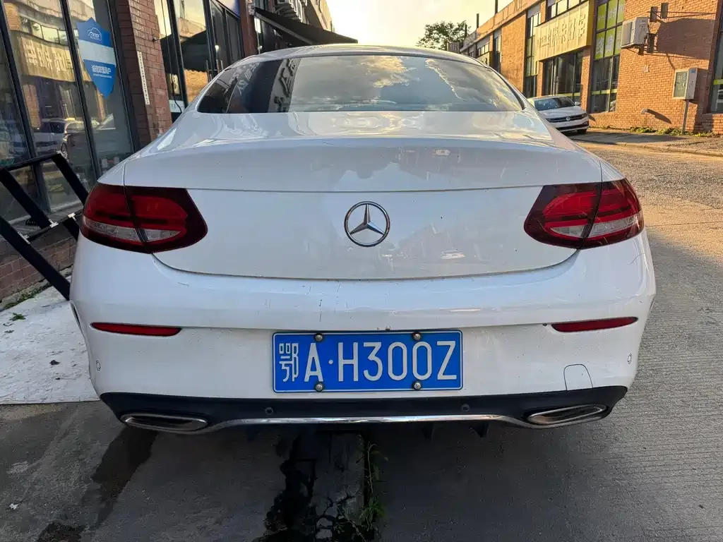 Mercedes-Benz C-Class (Import) — фото 2