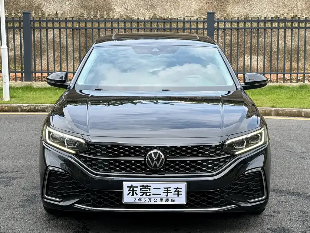 Volkswagen Passat — фото 4