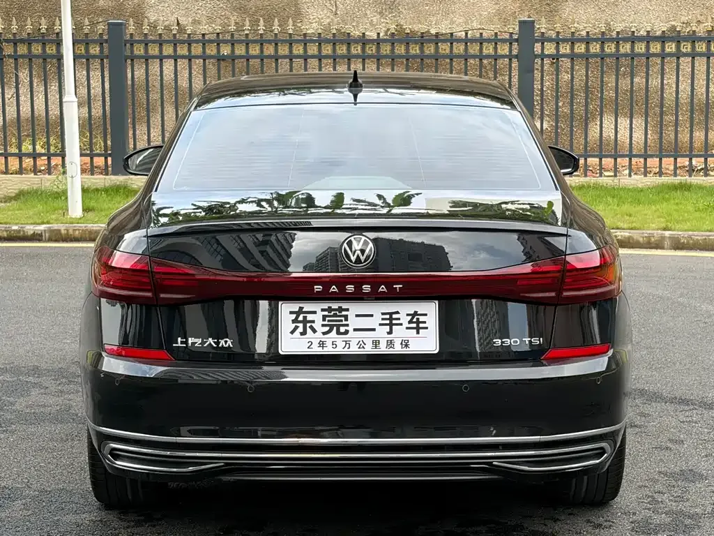 Volkswagen Passat — фото 6