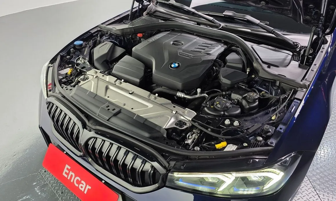 BMW 3-Series 2023 из KR, фото 7