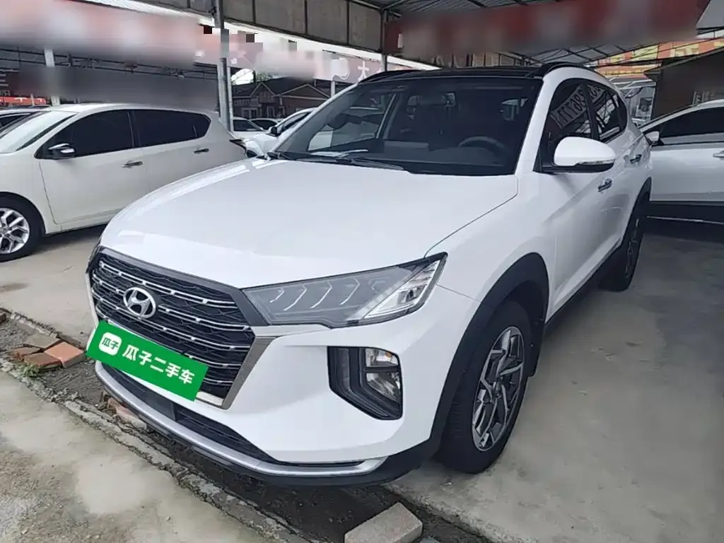 Hyundai Tucson — фото 1