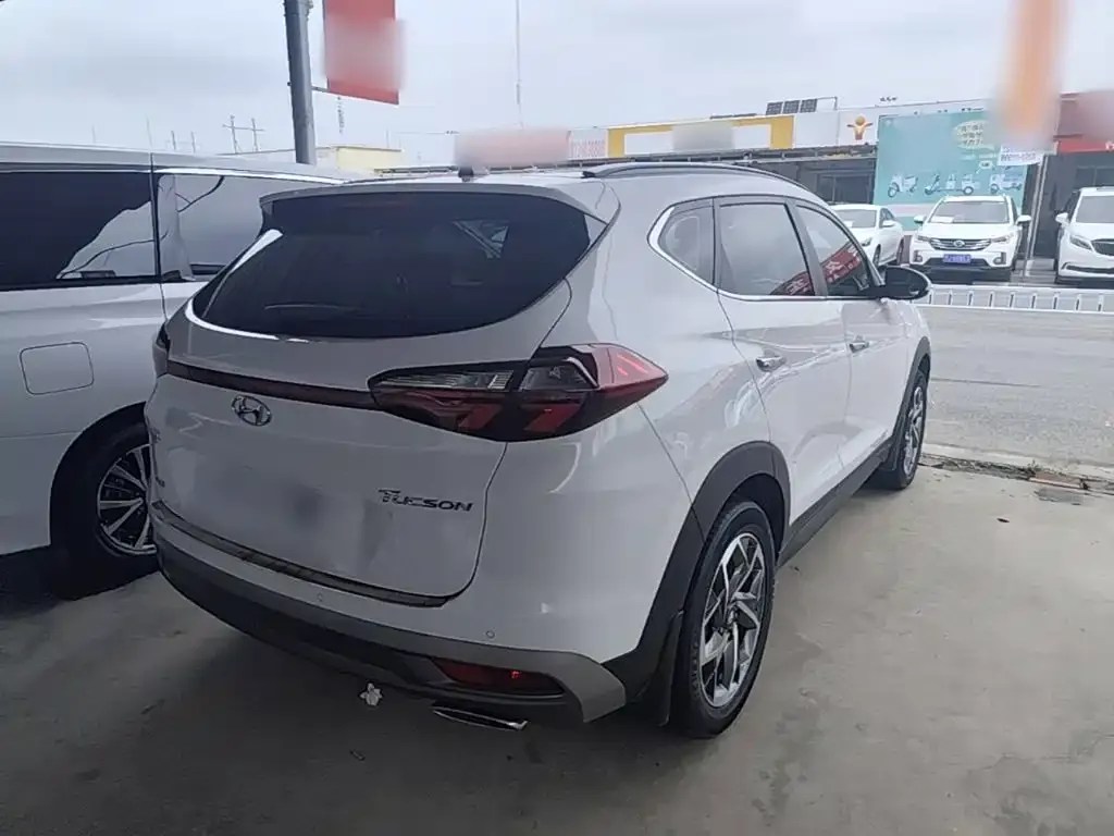 Hyundai Tucson — фото 4