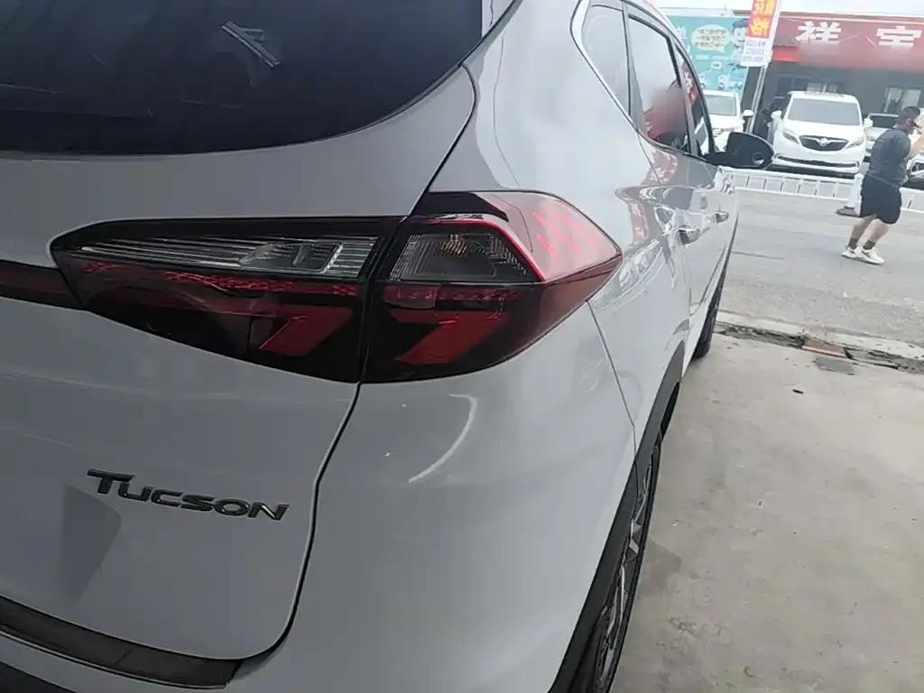 Hyundai Tucson — фото 2