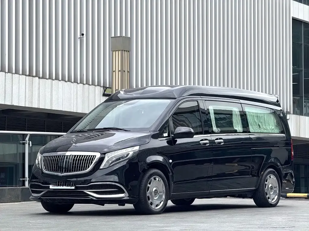 Mercedes-Benz Vito — фото 1