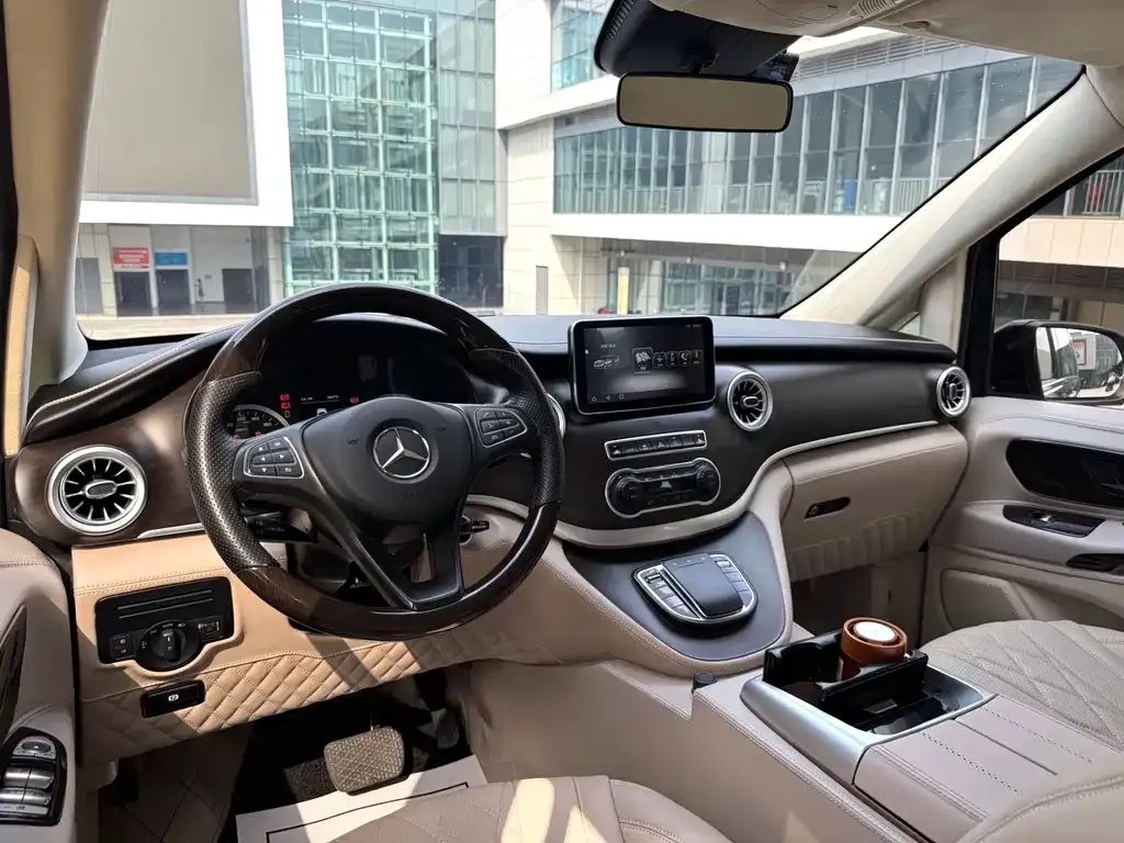 Mercedes-Benz Vito — фото 10
