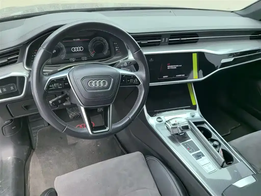 Audi A6L — фото 2