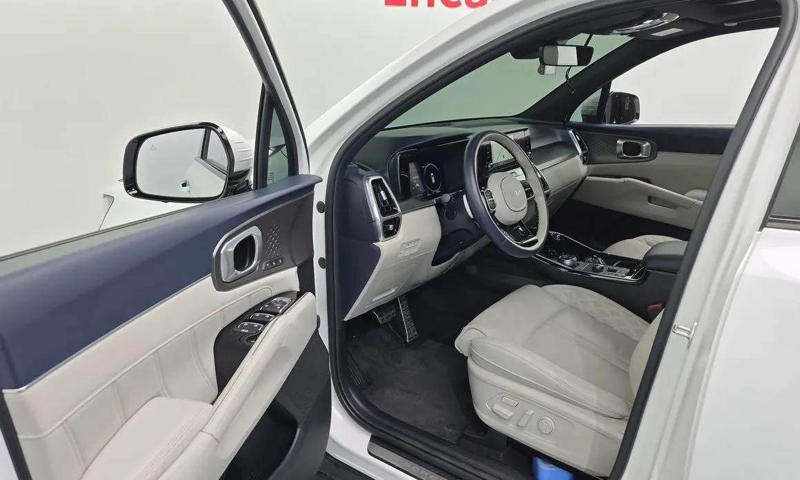 Kia Sorento — фото 9