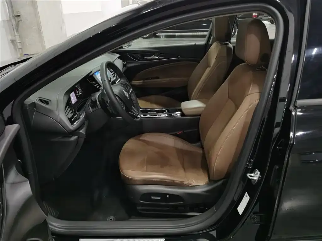Buick Regal — фото 8