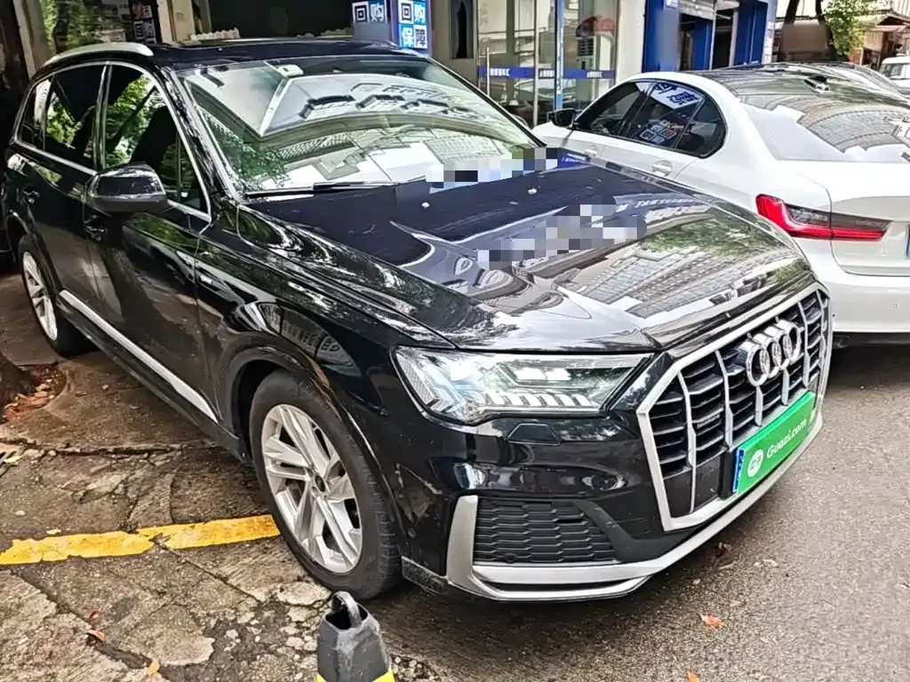 Audi Q7 — фото 5