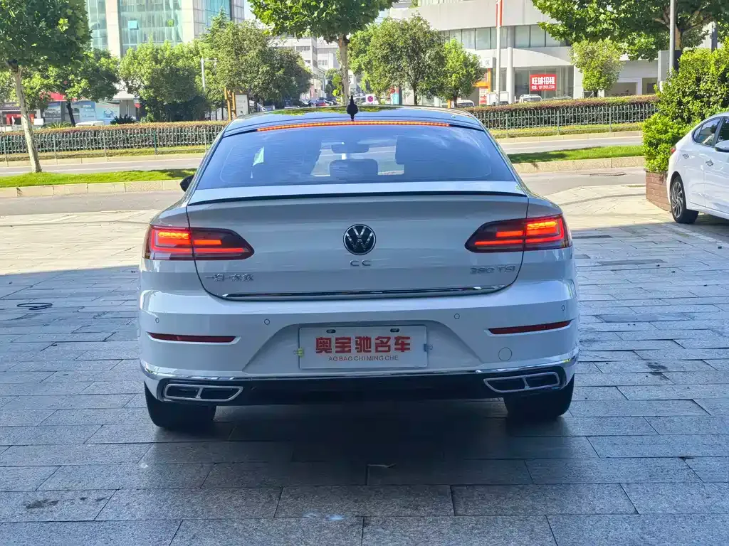 Volkswagen CC — фото 4