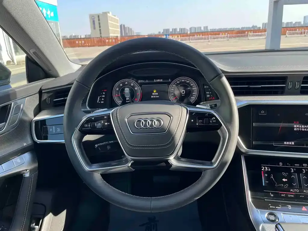 Audi A7L — фото 3