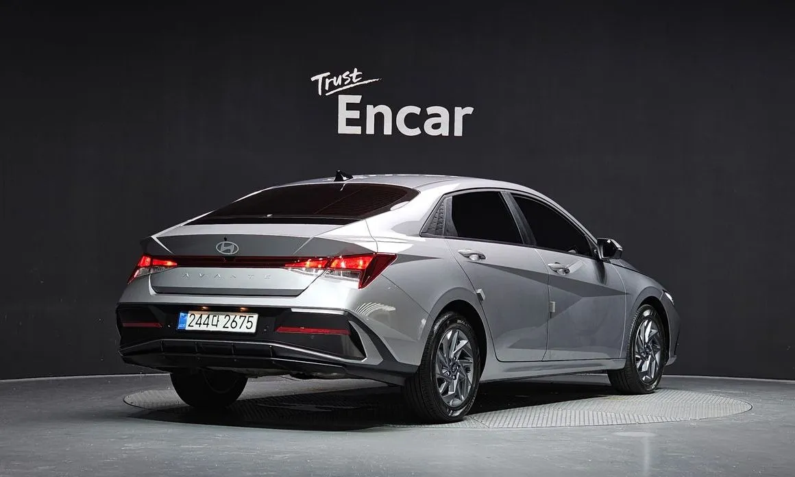 Hyundai AVANTE — фото 2