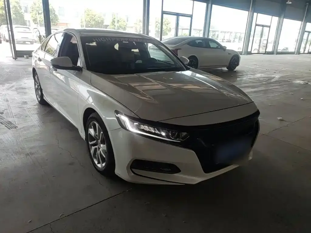Honda Accord — фото 5
