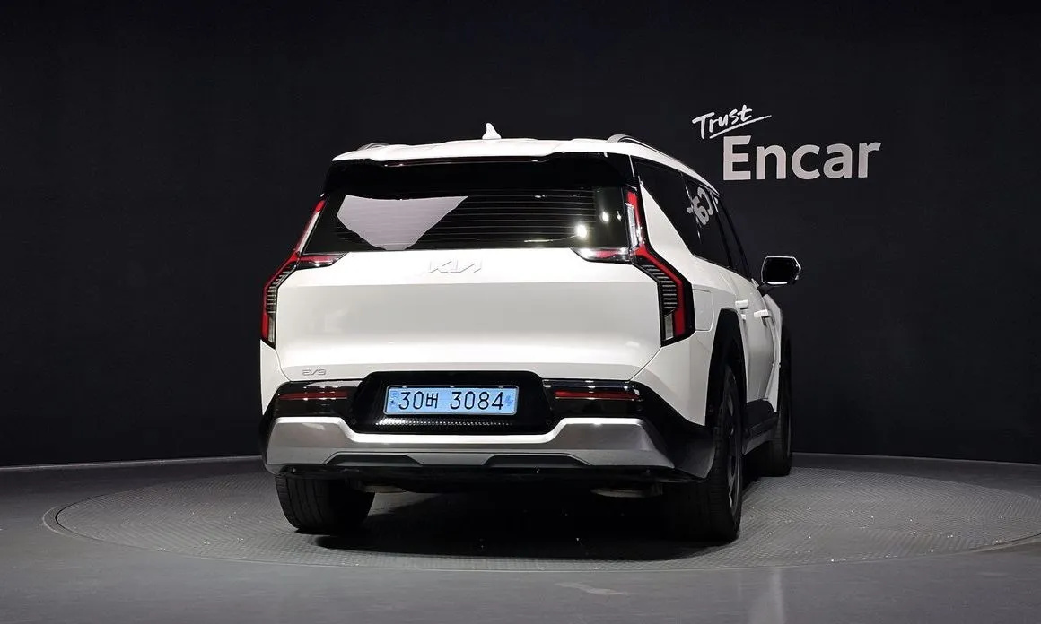 Kia EV9 2024 из KR, фото 7