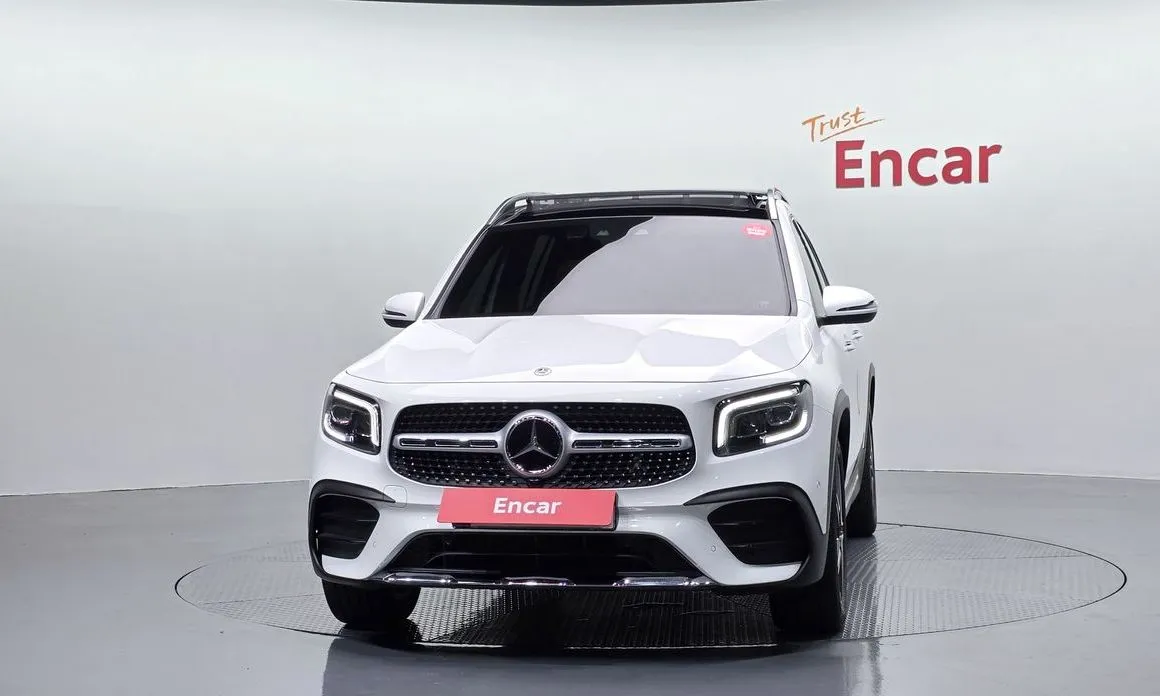Mercedes-Benz GLB-Class — фото 8