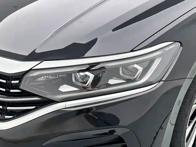 Volkswagen Passat — фото 5
