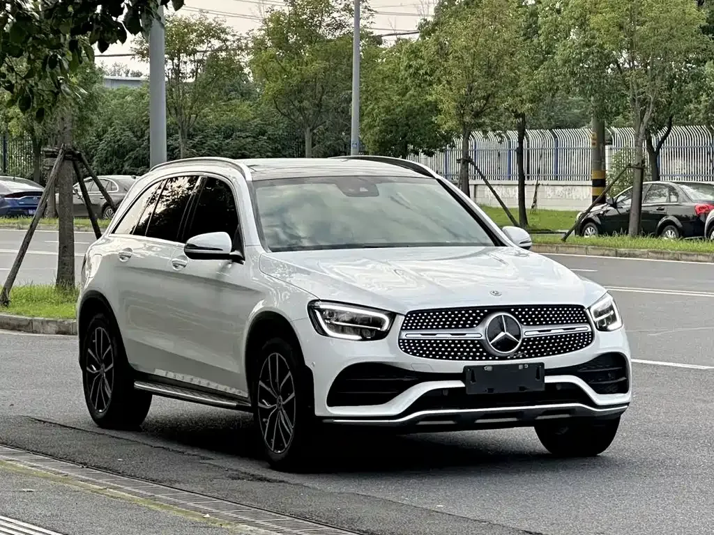 Mercedes-Benz GLC — фото 9