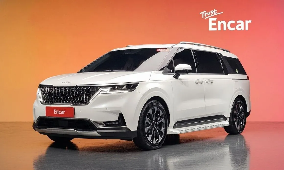 Kia Carnival — фото 1