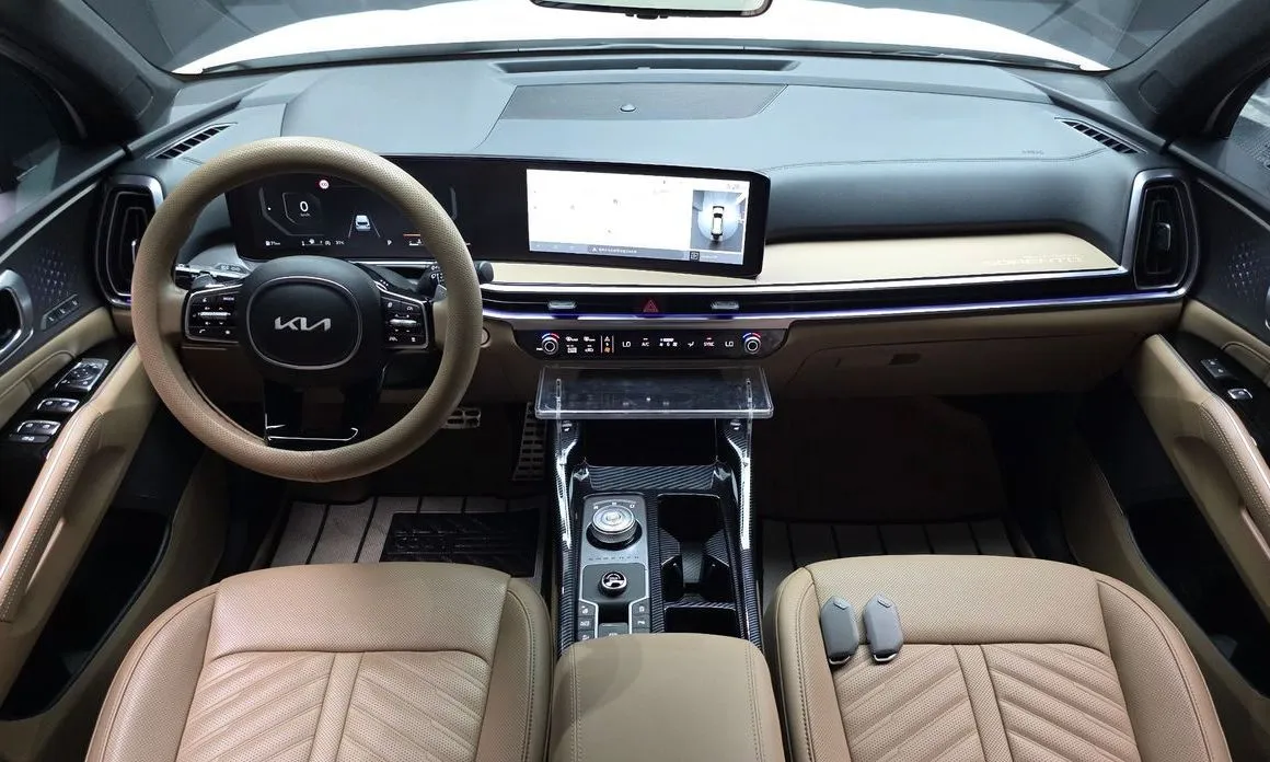 Kia Sorento — фото 10