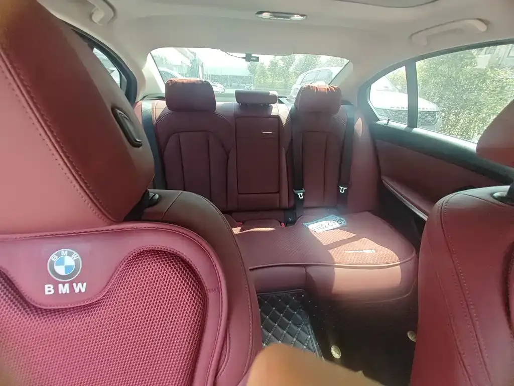 BMW 3 Series — фото 10