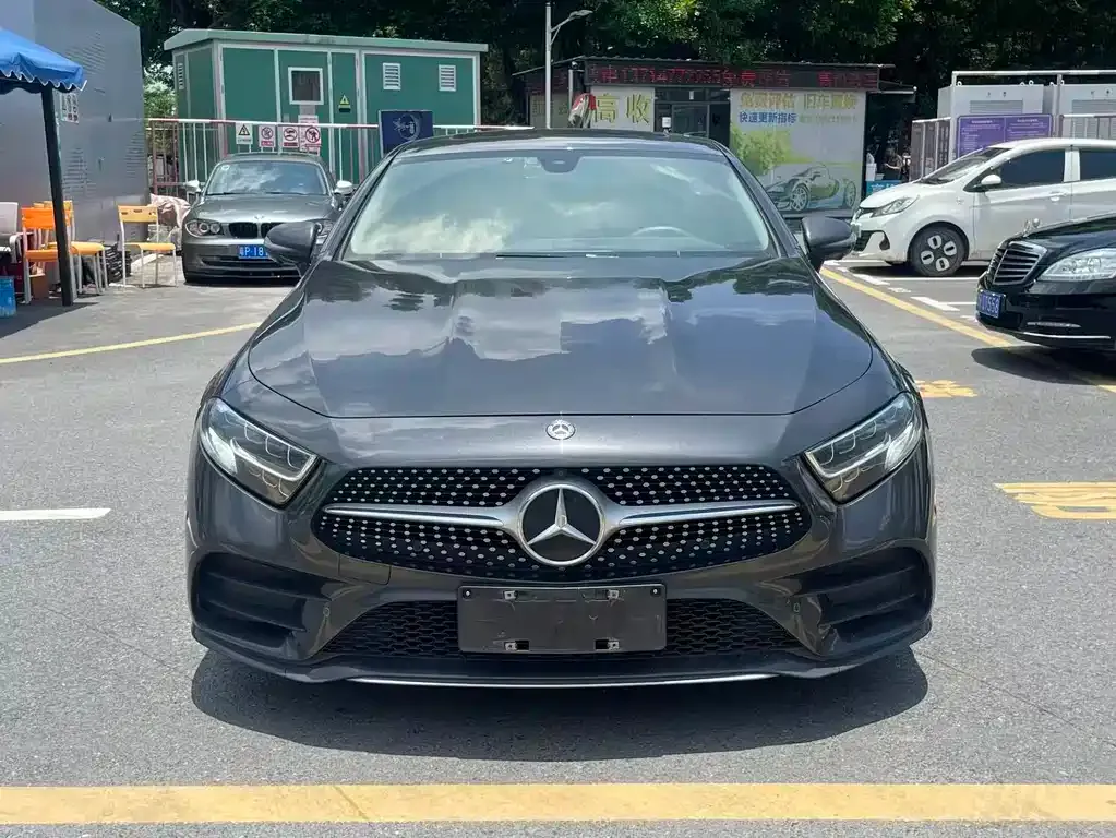 Mercedes-Benz CLS — фото 8