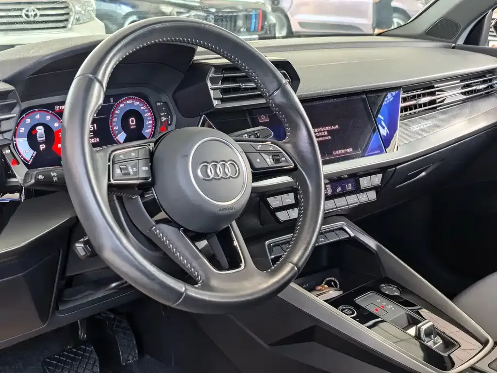 Audi A3 — фото 9