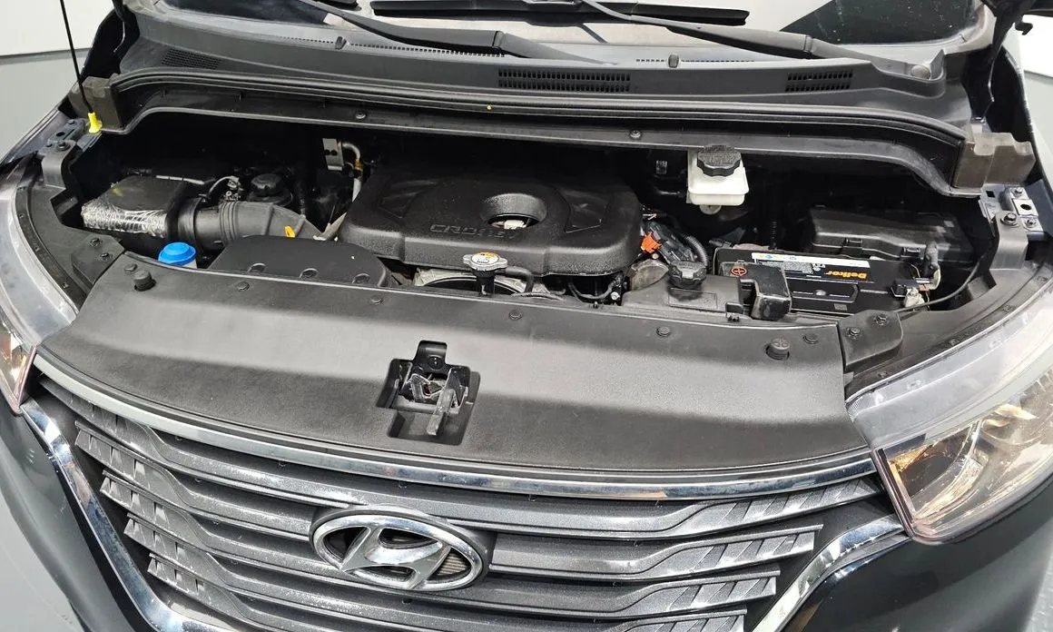 Hyundai Starex 2021 из KR, фото 8