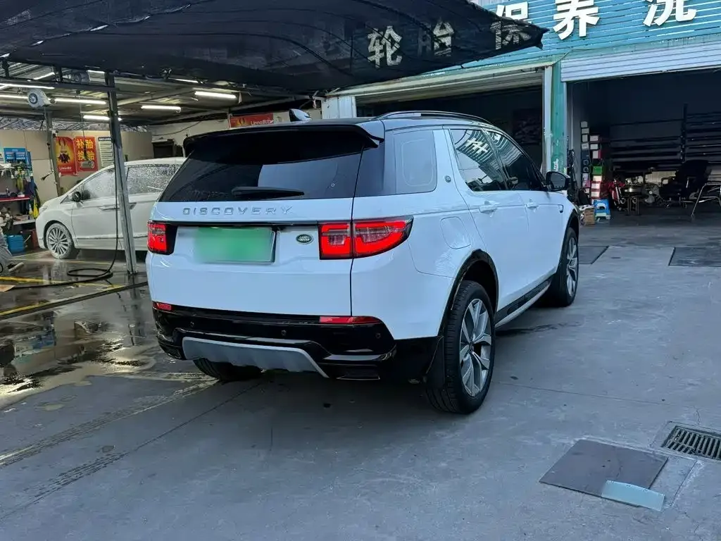 Land Rover Discovery Sport — фото 10