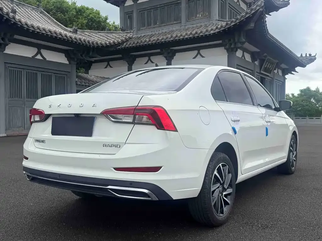 Skoda Rapid 2022 из CN, фото 6