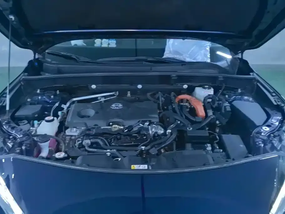 Toyota Harrier — фото 2