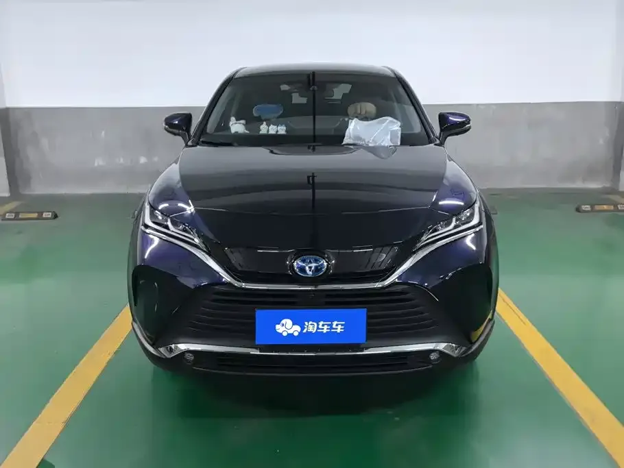 Toyota Harrier — фото 4