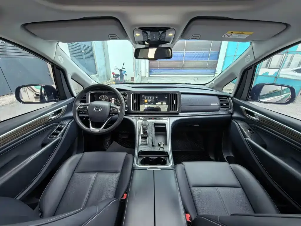 GAC Motor Trumpchi M8 — фото 9