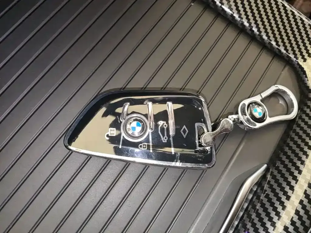 BMW X3 — фото 2