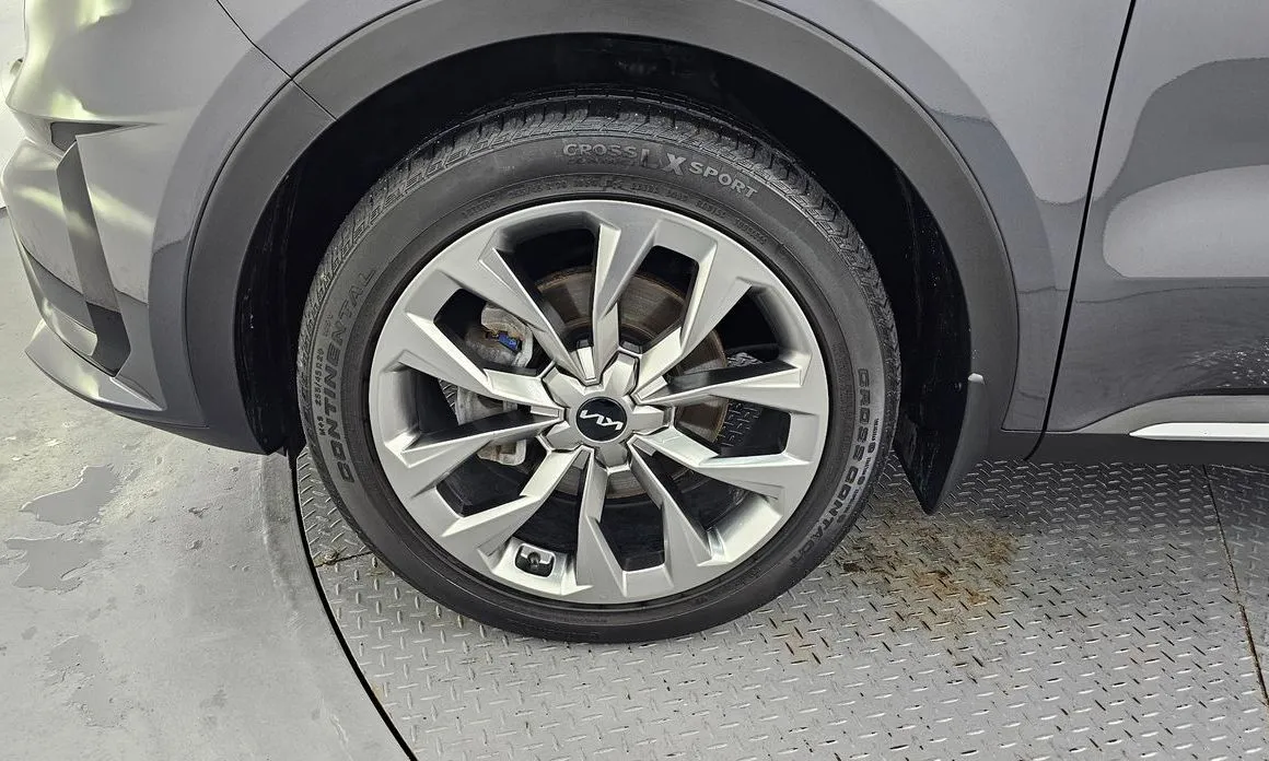 Kia Sorento — фото 4