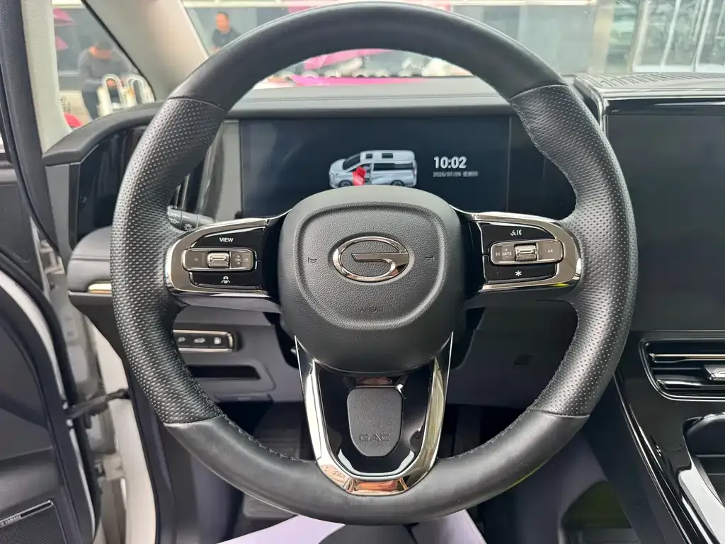 GAC Motor Trumpchi E9 — фото 9