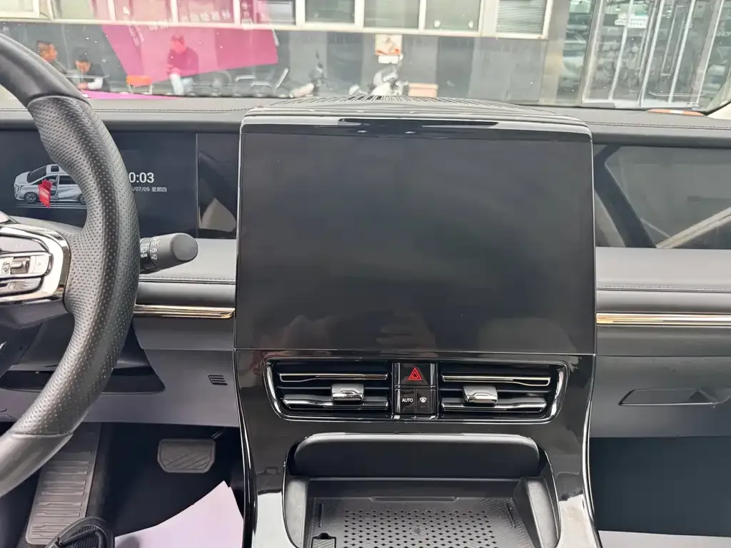 GAC Motor Trumpchi E9 — фото 5