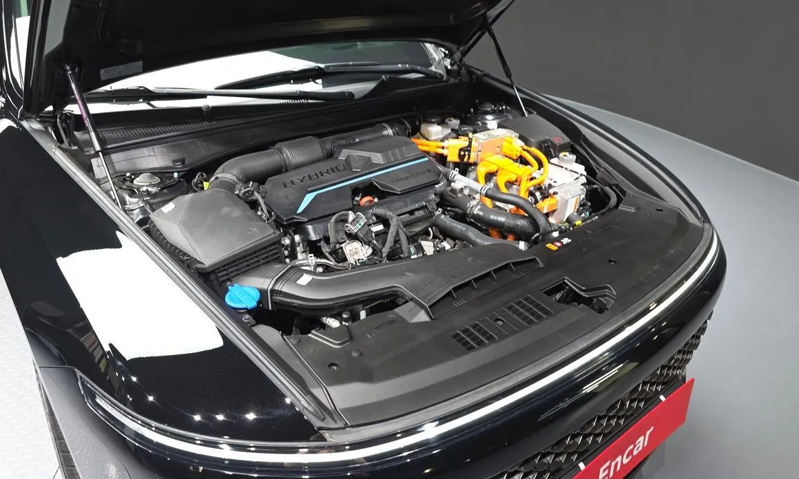 Hyundai Grandeur 2023 из KR, фото 7