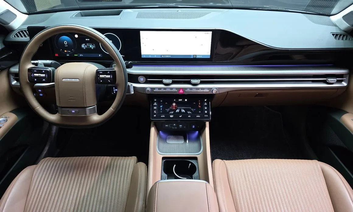 Hyundai Grandeur 2023 из KR, фото 8